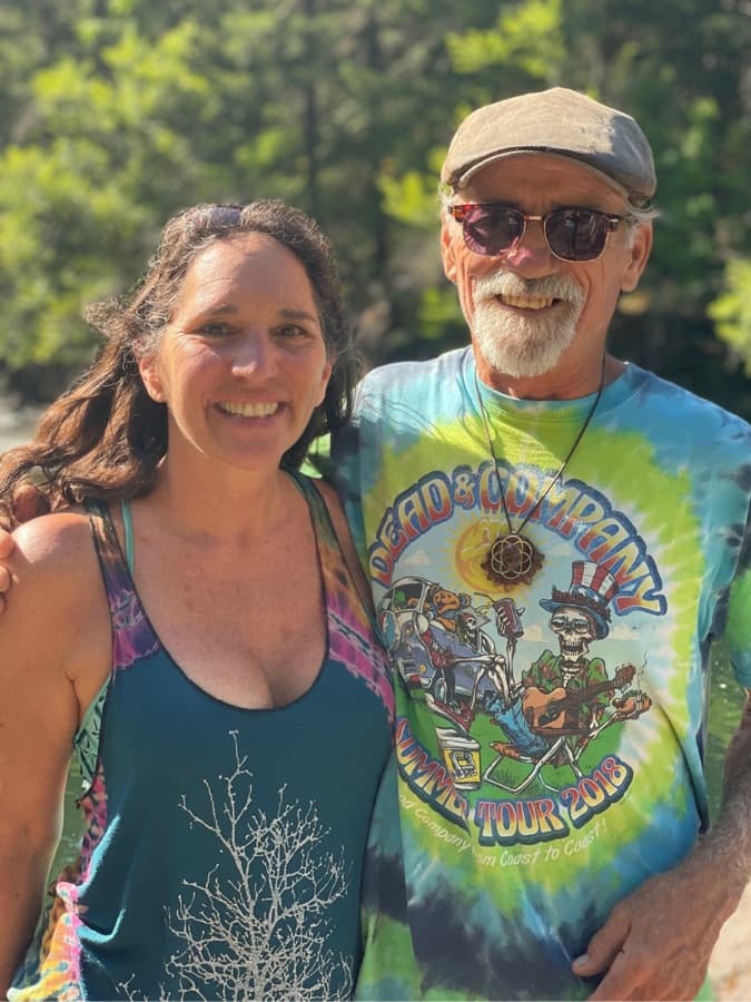 Brad and Dona Lia outdoors
